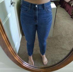 American Eagle Mom jeans